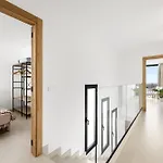 Infinity Views 3 By Escape Вилла Таиче