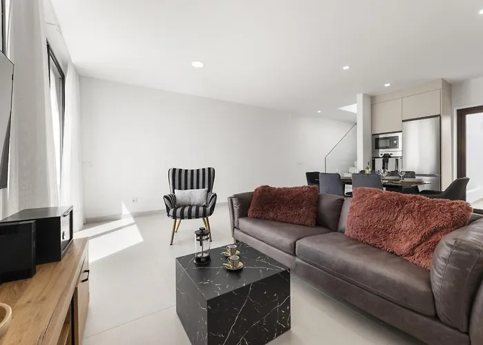 Villa Infinity Views 3 By Escape