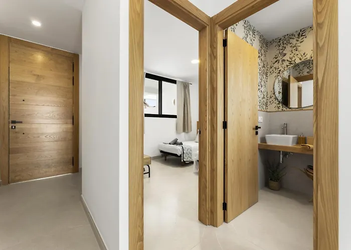 Infinity Views 3 By Escape Villa *